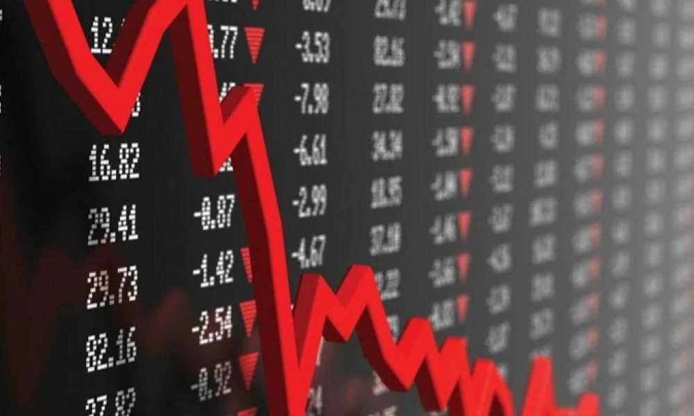 Bloomberg: Η Ελλάδα πάει για αρνητικά επιτόκια